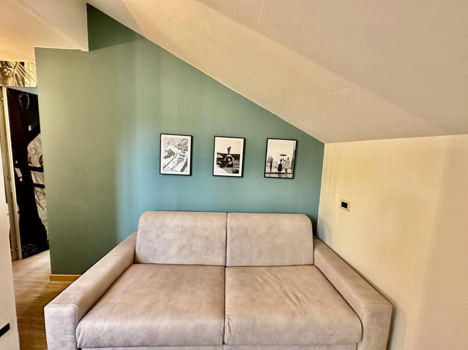 63 Passi Dal Lago In Centro By Revenue House Como Kültér fotó